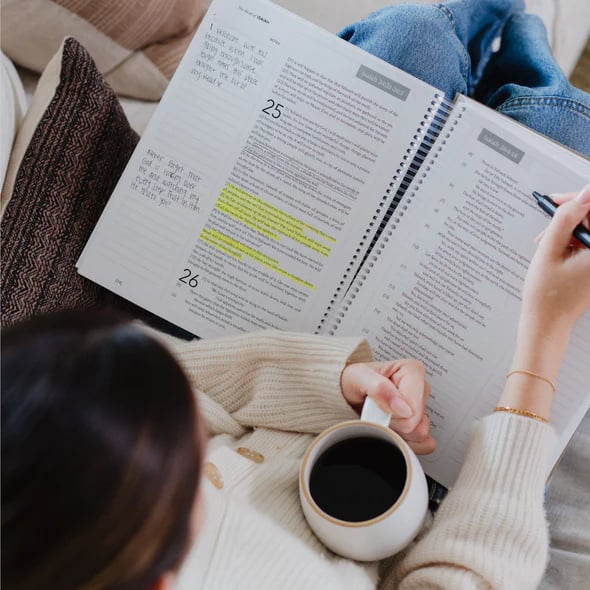 ✝️📚: A 52-Week Study(✨Hardcover Book)